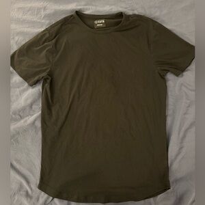 Cuts AO tee in black, size small